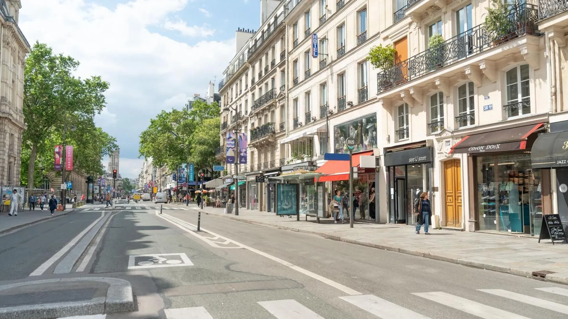 Apartment Merveilleux Appartement En Pleins Coeurs Du Marais Paris