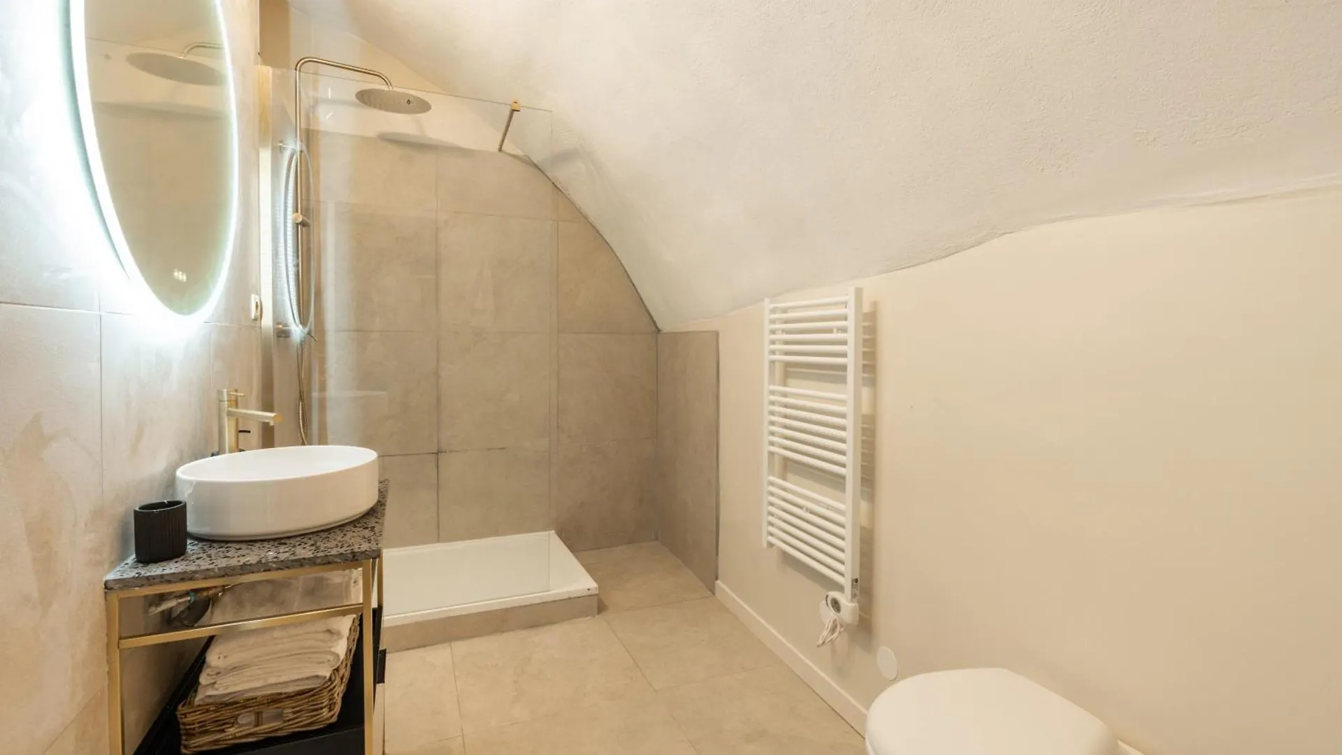 Merveilleux Appartement En Pleins Coeurs Du Marais Paris Apartment