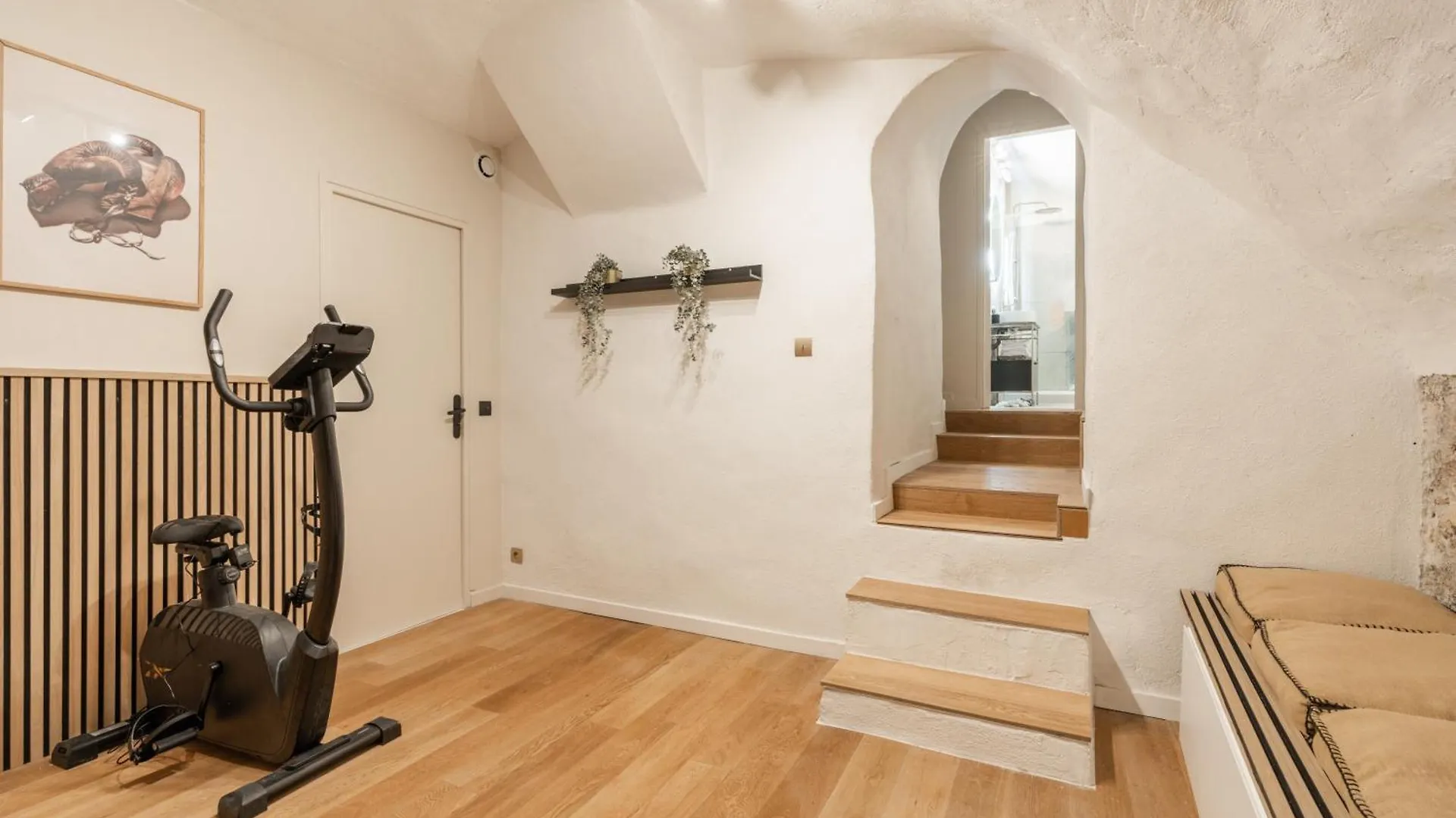 Apartment Merveilleux Appartement En Pleins Coeurs Du Marais Paris